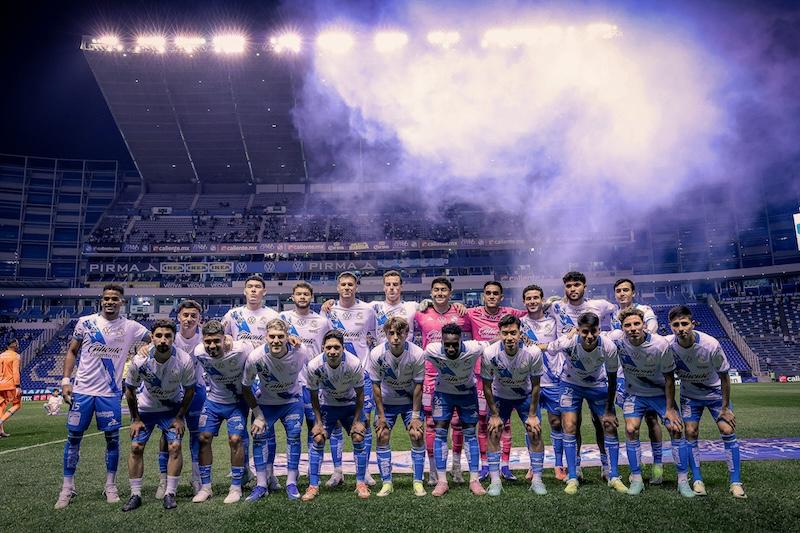 Armenta critica gestión del Club Puebla y acusa que lo usan como “caja chica”