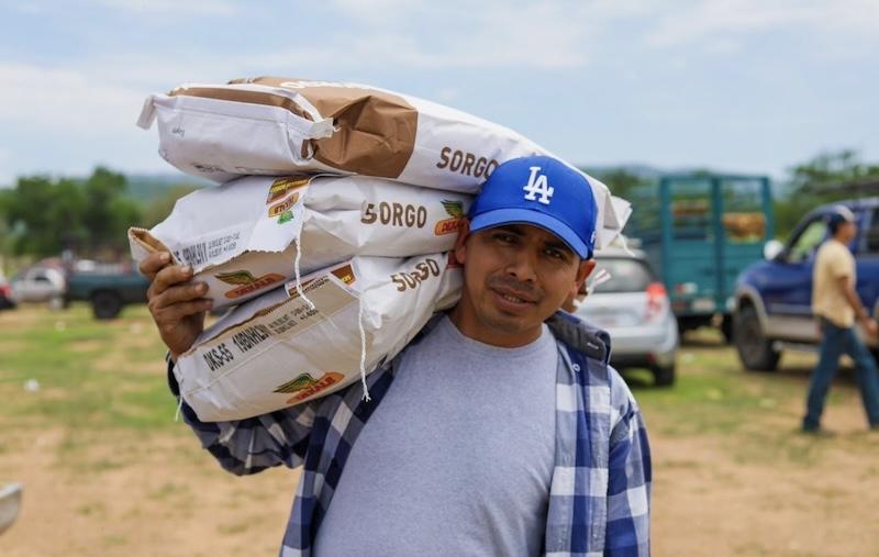 Con entrega oportuna de insumos, Gobierno Estatal fortalece productividad en la Mixteca poblana&nbsp;