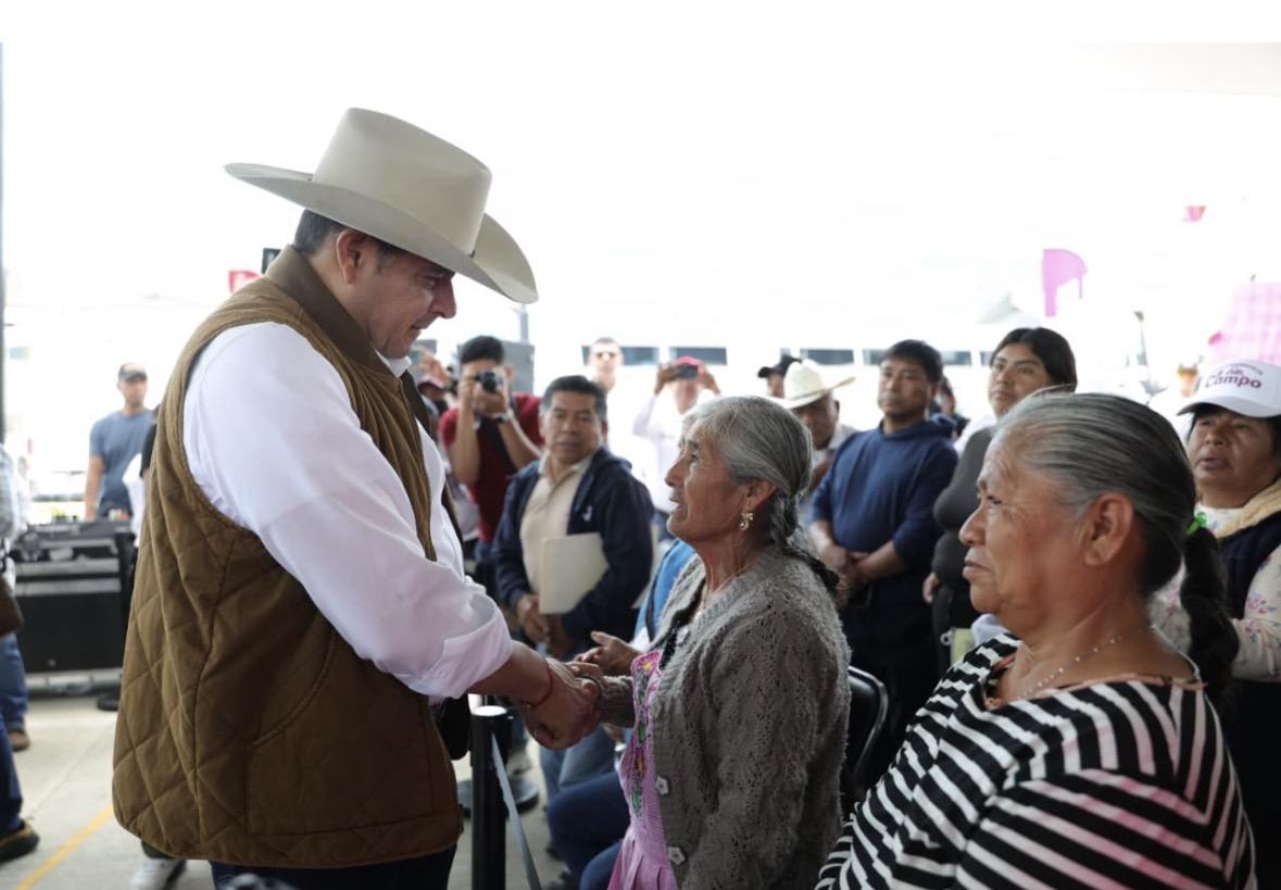Más inversión y equipamiento fortalecen soberanía alimentaria en Puebla: Armenta