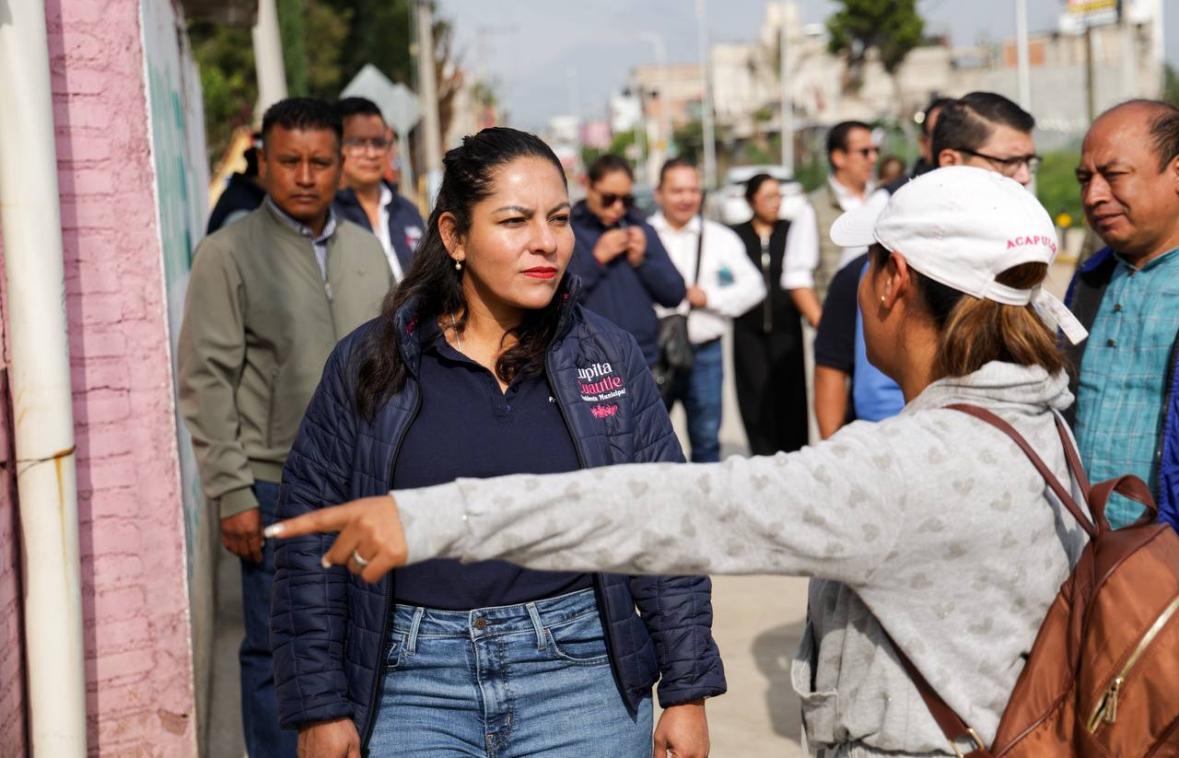 Atiende Lupita Cuautle a familias afectadas por las lluvias