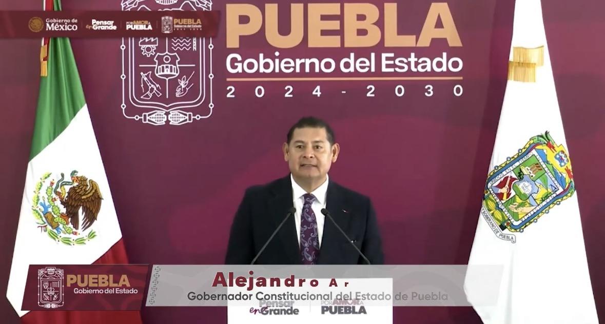 Fortalecen movilidad en Puebla con nuevas rutas aéreas y transporte sustentable