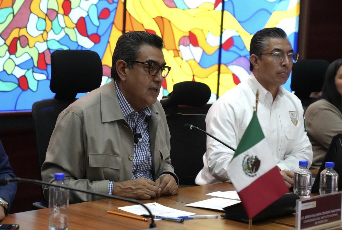 Sergio Salomón descarta intervenir en proceso electoral y respalda decisión de su hermano